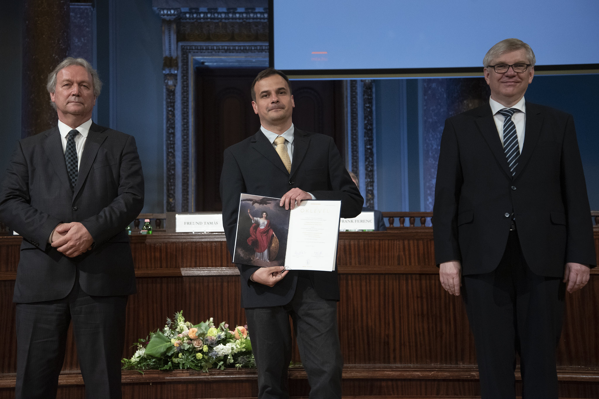 kivalo kutatohely atado 2